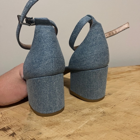 Call It Spring Light Blue Denim Heels size 8.5 - Picture 7 of 7
